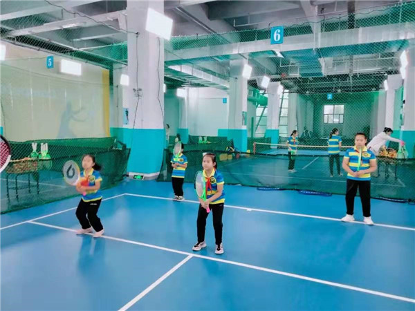 机器人ETF华夏(562500)5连涨多家机构发布人形机器人赛道研报(图1)